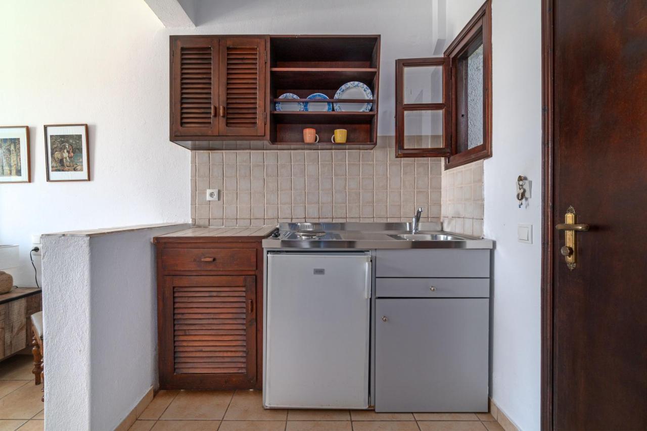 Margi House Apartment Skiathos Town Exterior photo